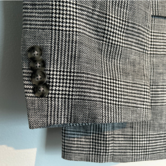 NWT Michael Kors Classic Fit Linen Sport Coat, Black/White Plaid, Men’s 38S - Picture 4 of 10